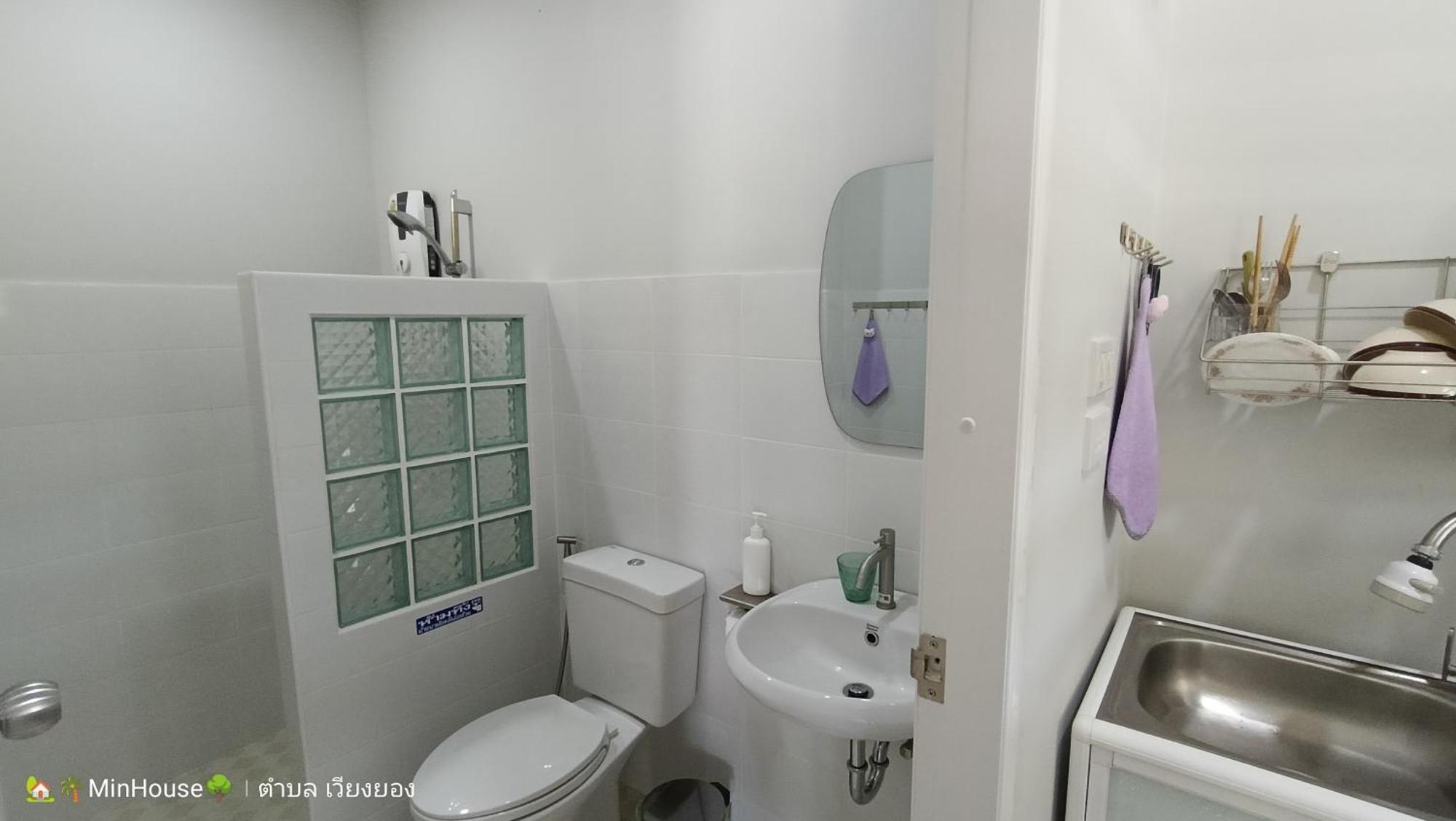 Min House Hotel Lamphun Eksteriør billede