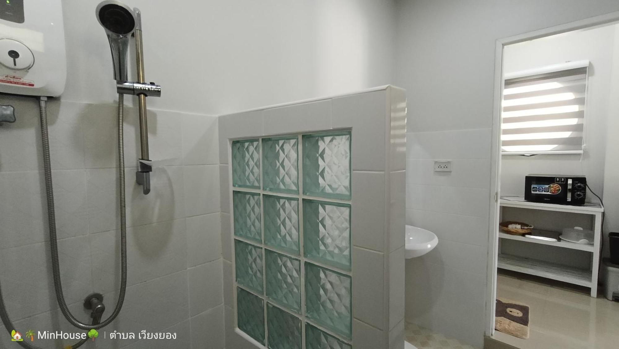 Min House Hotel Lamphun Eksteriør billede